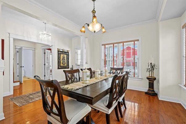 Chandelier, Dining room, Interior, Pendant Lights, Wood Texture Flooring