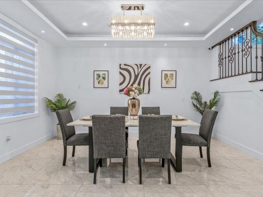 Chandelier, Dining room, Interior, Marble, Recessed Lighting