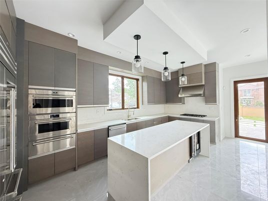 Interior, Kitchen, Pendant Lights, Recessed Lighting, Stainless Steel Appliances