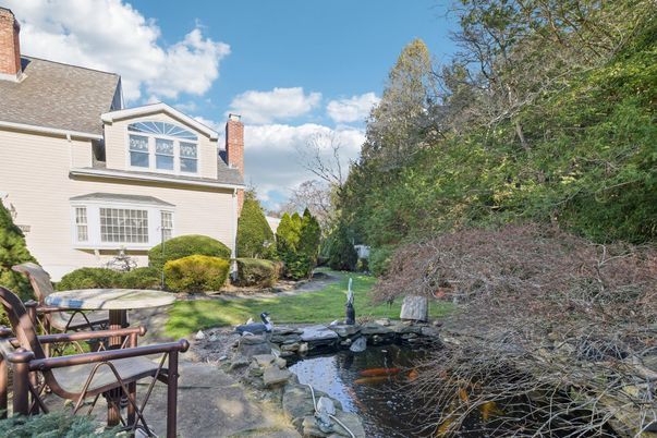Backyard, Exterior, Lake