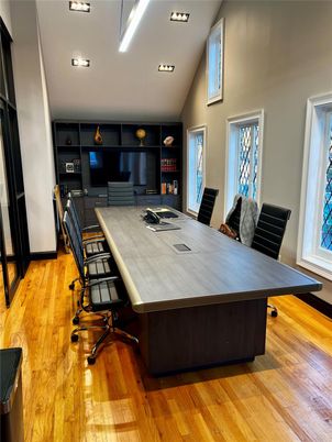 Home Office, Interior, Recessed Lighting, Wood Texture Flooring