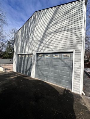 Detached Garage, Exterior