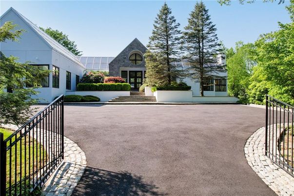 Backyard, Exterior, Facade, Brick Facade, Tudor Revival
