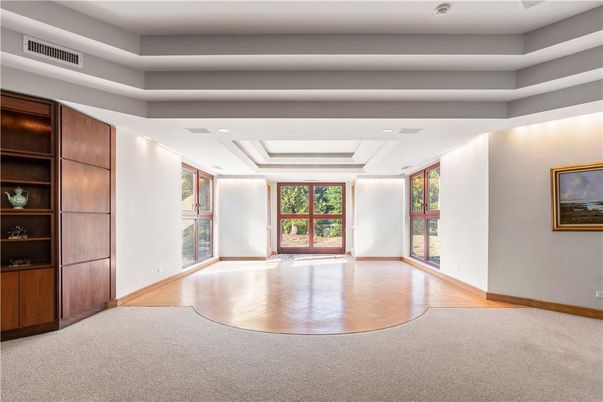 Empty room, Interior, Recessed Lighting, Wood Texture Flooring