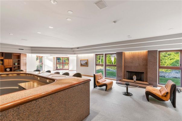 Fireplace, Interior, Recessed Lighting