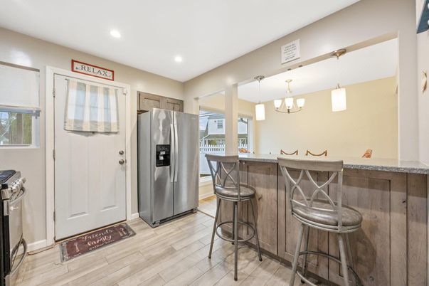 Chandelier, Interior, Kitchen, Pendant Lights, Recessed Lighting, Wood Texture Flooring
