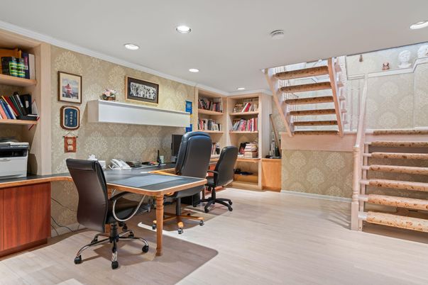 Home Office, Interior, Recessed Lighting, Wood Texture Flooring