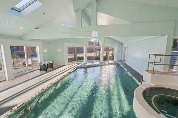 Interior, Pool, Recessed Lighting
