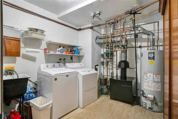 Interior, Washer, Wood Texture Flooring