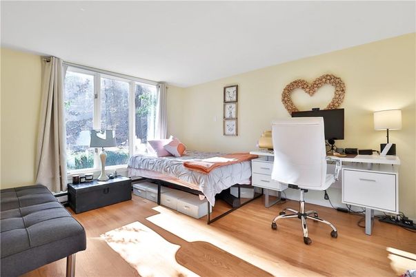 Bedroom, Home Office, Interior, Wood Texture Flooring