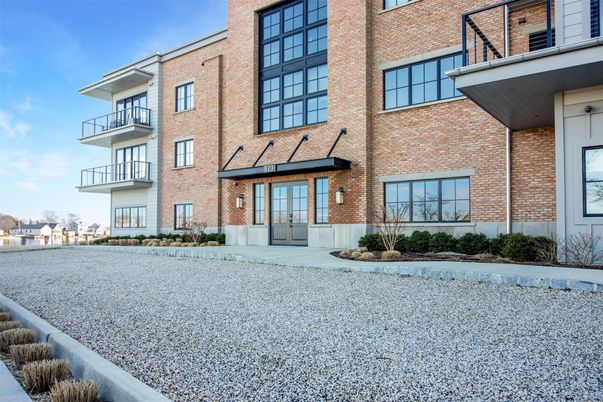 Exterior, Facade, Brick Facade, Rowhouse