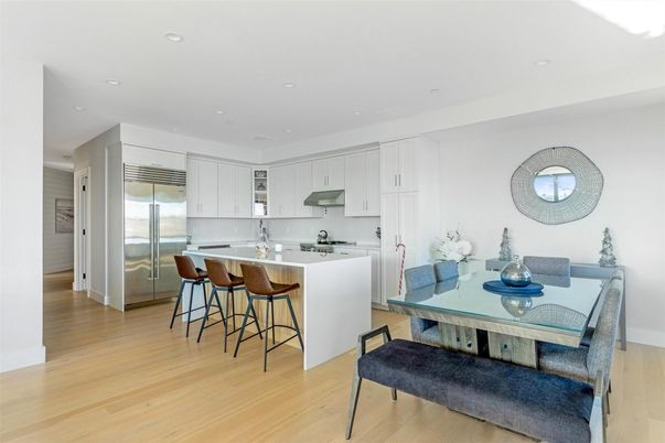 Dining room, Interior, Kitchen, Recessed Lighting, Stainless Steel Appliances, Wood Texture Flooring