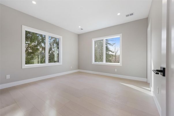 Empty room, Interior, Recessed Lighting, Wood Texture Flooring