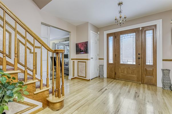 Chandelier, Interior, Wood Texture Flooring