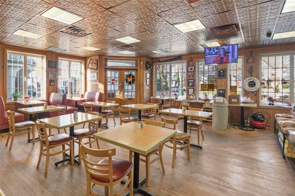 Dining room, Interior, Recessed Lighting, Wood Texture Flooring