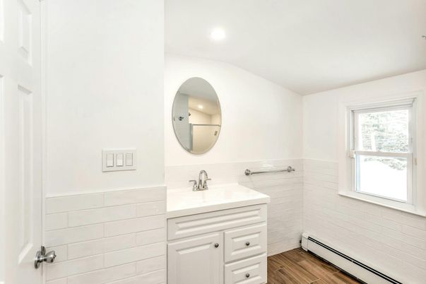 Bathroom, Interior, Recessed Lighting, Wood Texture Flooring