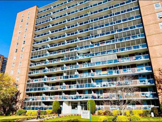 Exterior, Facade, Condo Building