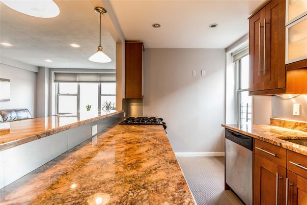 Interior, Kitchen, Pendant Lights, Recessed Lighting