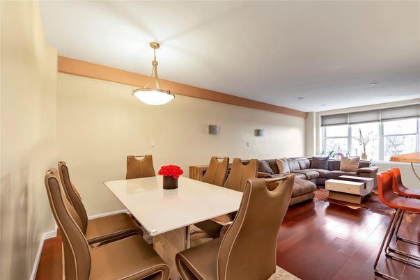 Dining room, Interior, Living room, Pendant Lights, Recessed Lighting, Wood Texture Flooring