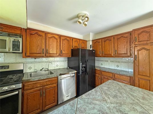 Interior, Kitchen, Tile Countertops