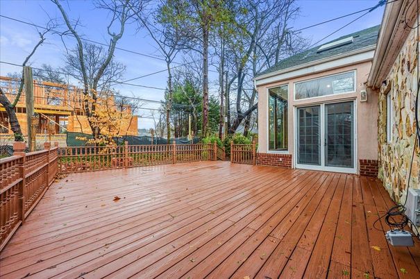Exterior, Wood Texture Flooring