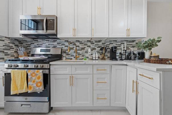 Interior, Kitchen, Stainless Steel Appliances