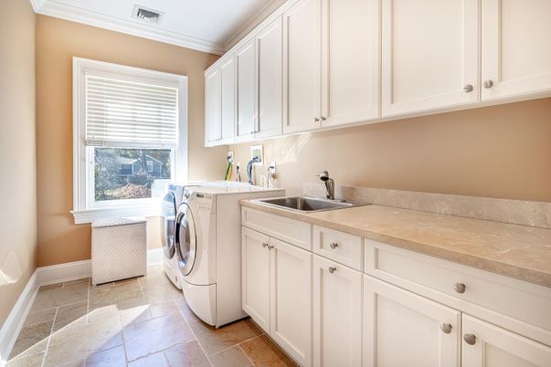Interior, Washer