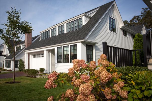 Attached, Exterior, Facade, Farmhouse