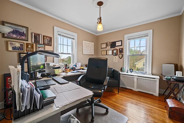 Home Office, Interior, Pendant Lights, Wood Texture Flooring