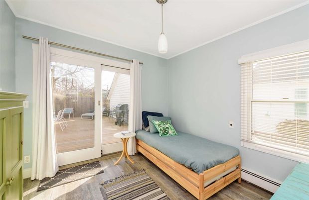 Bedroom, Interior, Pendant Lights, Wood Texture Flooring