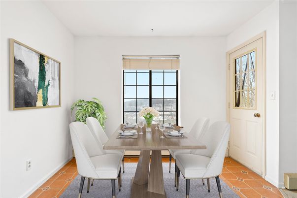 Dining room, Interior
