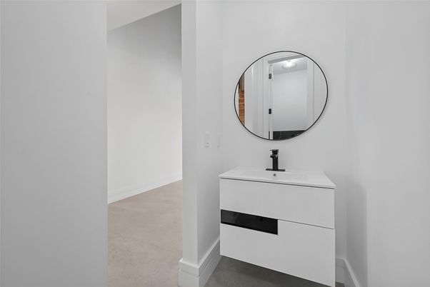 Bathroom, Interior