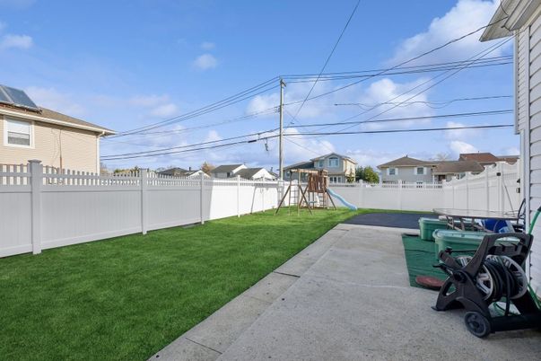 Backyard, Exterior, Playground