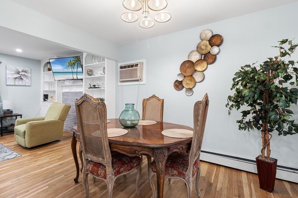 Dining room, Interior, Recessed Lighting, Wood Texture Flooring