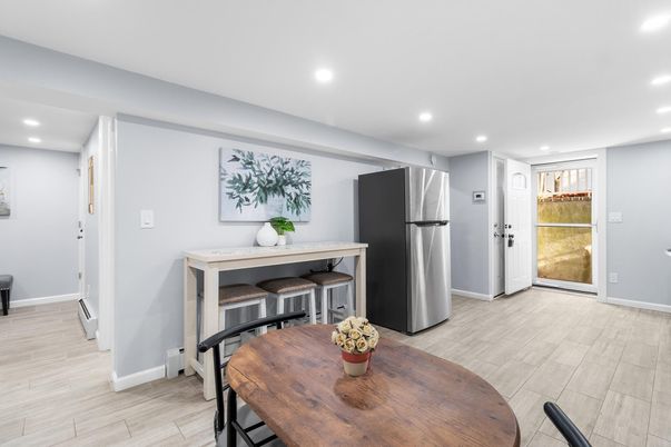 Dining room, Interior, Kitchen, Recessed Lighting, Wood Texture Flooring