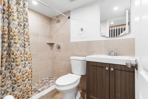 Bathroom, Interior, Recessed Lighting