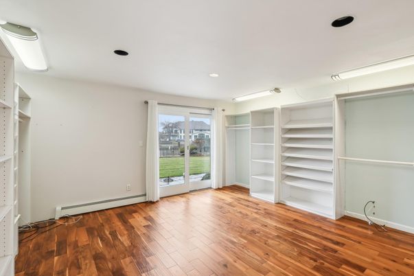 Interior, Recessed Lighting, Walk-in Closets, Wood Texture Flooring