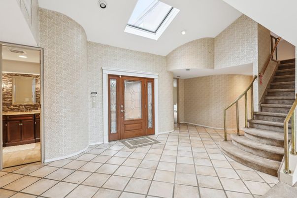 Interior, Recessed Lighting