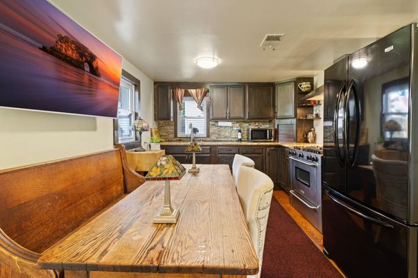 Dining room, Interior, Kitchen, Stainless Steel Appliances