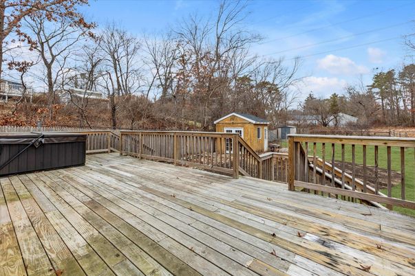 Exterior, Hot Tub