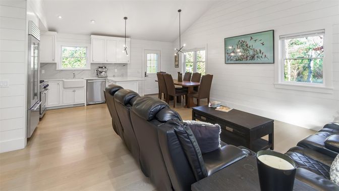 Dining room, Interior, Kitchen, Living room, Pendant Lights, Recessed Lighting, Stainless Steel Appliances, Wood Texture Flooring