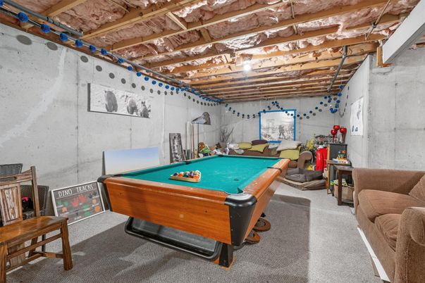 Billiard Table, Game Room, Interior, Wooden Beams