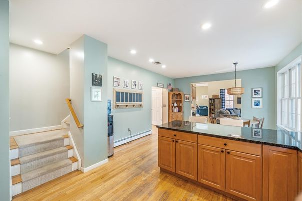Interior, Pendant Lights, Recessed Lighting, Wood Texture Flooring