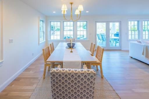 Chandelier, Dining room, Interior, Living room, Recessed Lighting, Wood Texture Flooring