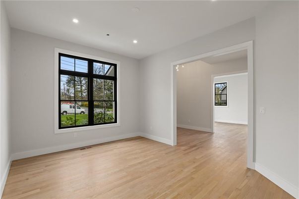 Empty room, Interior, Recessed Lighting, Wood Texture Flooring