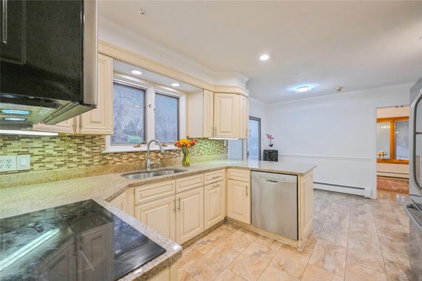 Interior, Kitchen, Recessed Lighting
