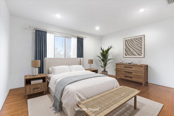 Bedroom, Interior, Recessed Lighting, Wood Texture Flooring