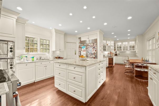 Dining room, Interior, Kitchen, Recessed Lighting, Stainless Steel Appliances, Wood Texture Flooring