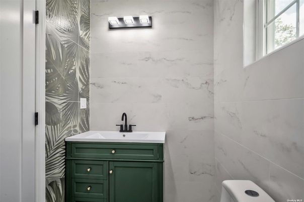 Bathroom, Interior, Marble Walls