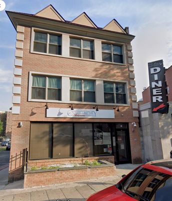 Exterior, Facade, Brick Facade, Rowhouse